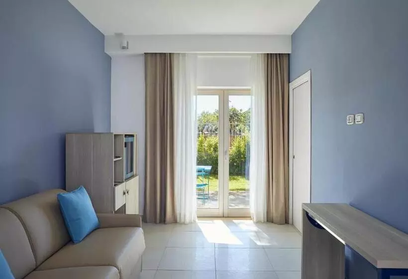 בית מלון כפרי Tui Blue Tropea