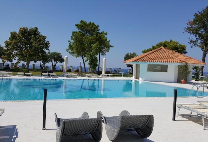 ホテル Tui Blue Tropea