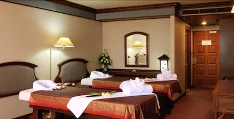 Hotel The Twin Lotus