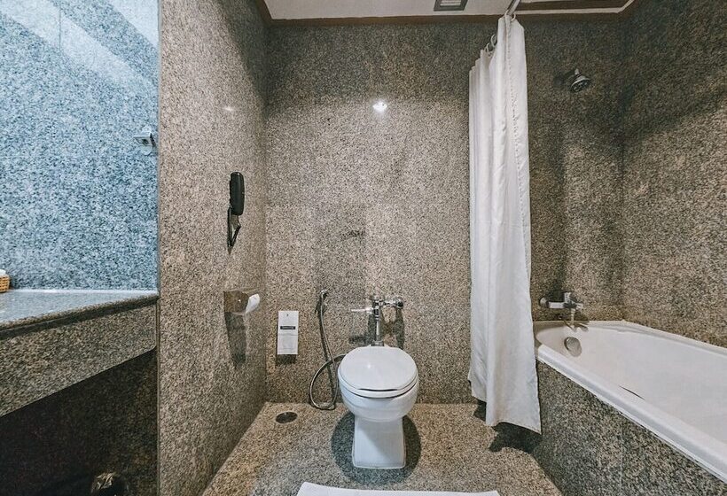 Hotel The Twin Lotus