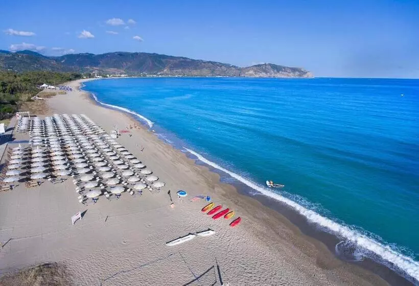 Отель Voi Baia Di Tindari Resort