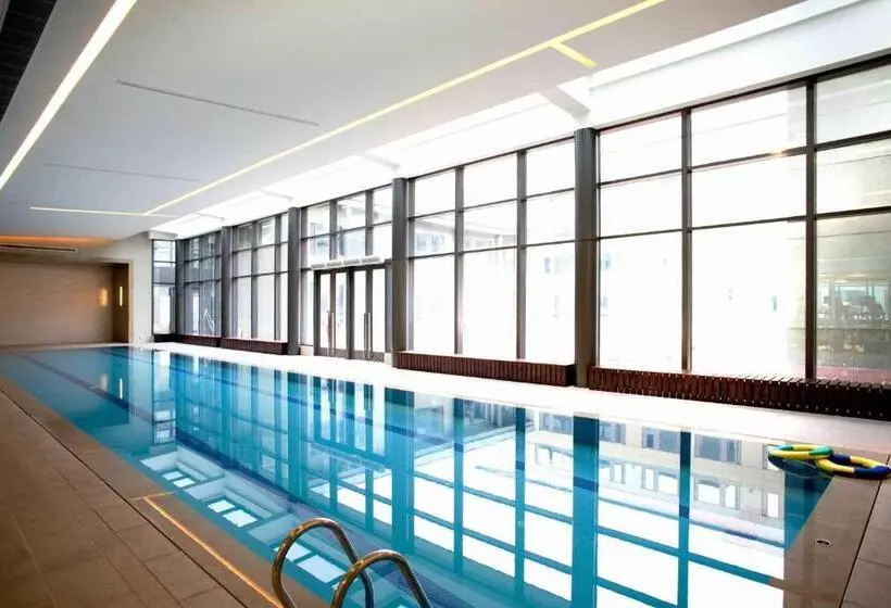 هتل Shanghai Parkyard