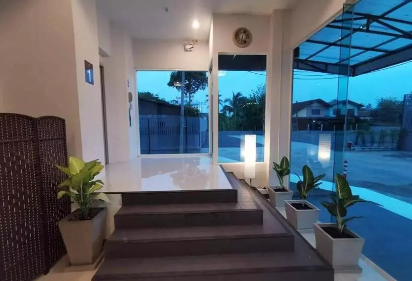 The Cottage Hotel Udon Thani