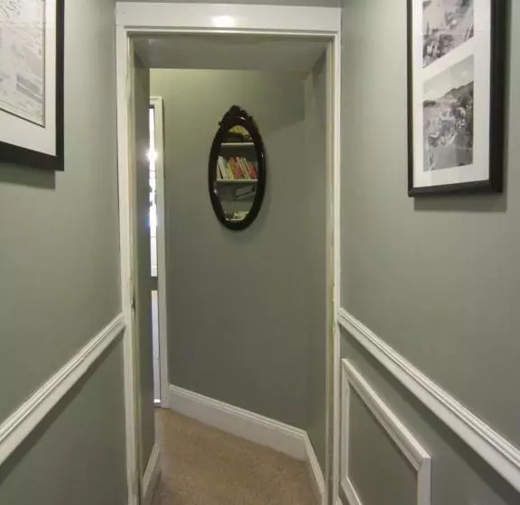 Acadia Hotel   Downtown