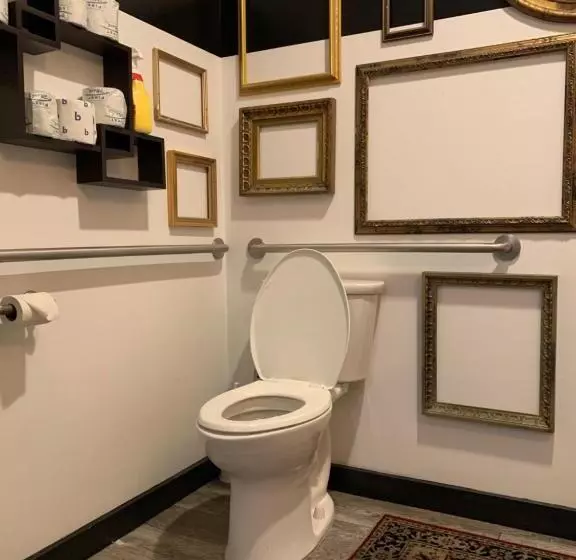 Acadia Hotel   Downtown