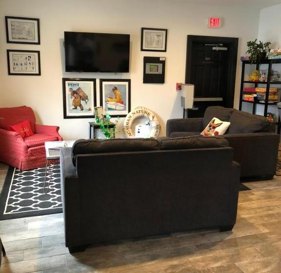 Acadia Hotel   Downtown