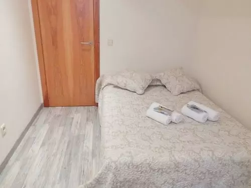 Apartamentos Pont De Pedra