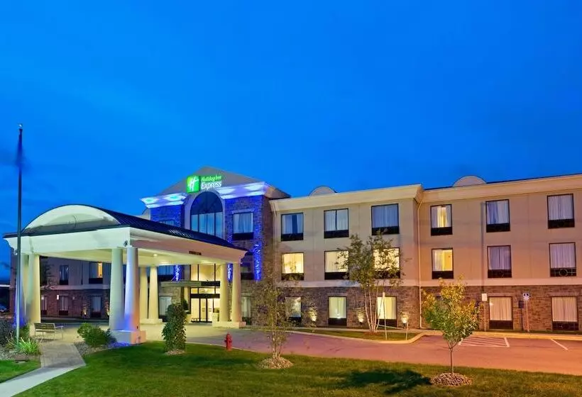 Holiday Inn Express Hotel & Suites Chester, An Ihg