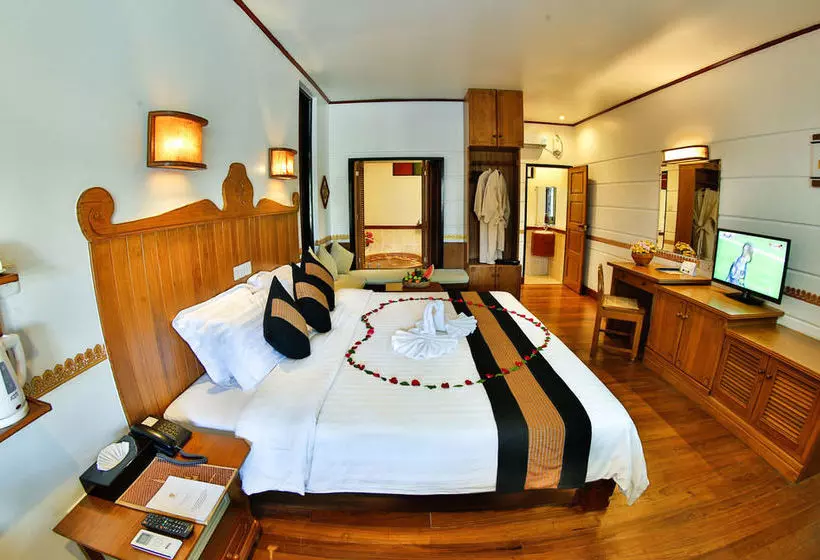 هتل Amazing Nyaung Shwe