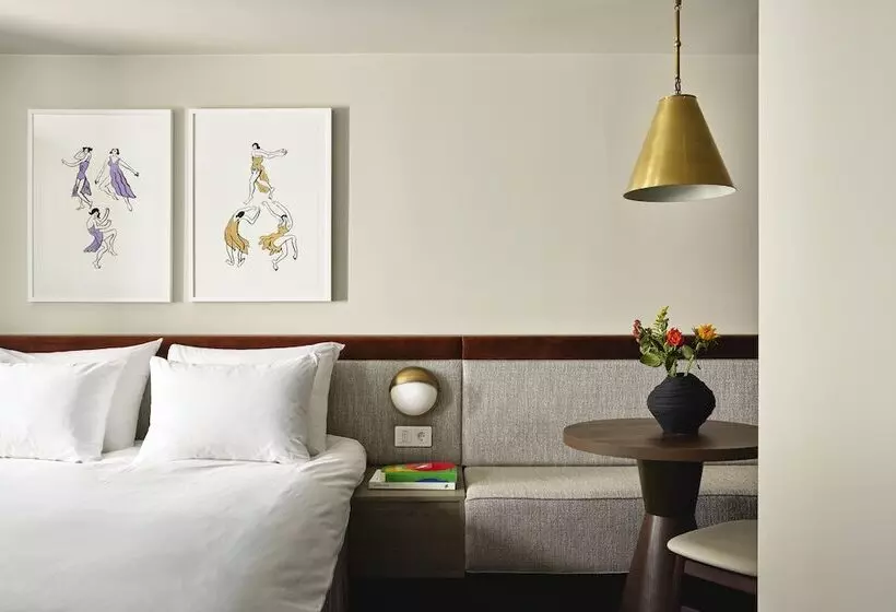 هتل Att I Kvadraturen