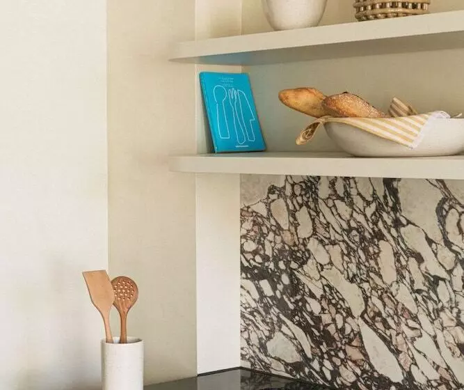 هتل Att I Kvadraturen