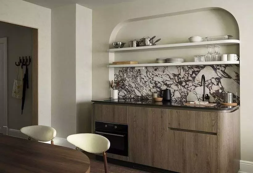 هتل Att I Kvadraturen