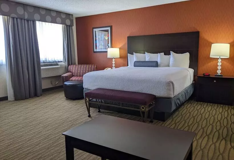 ホテル Spark by Hilton Eden Prairie