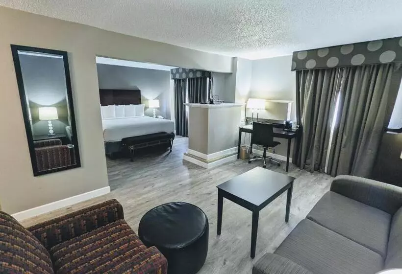 ホテル Spark by Hilton Eden Prairie