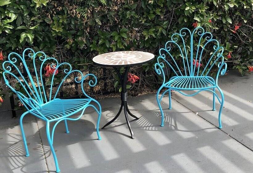 בית מלון כפרי Blu Pacific