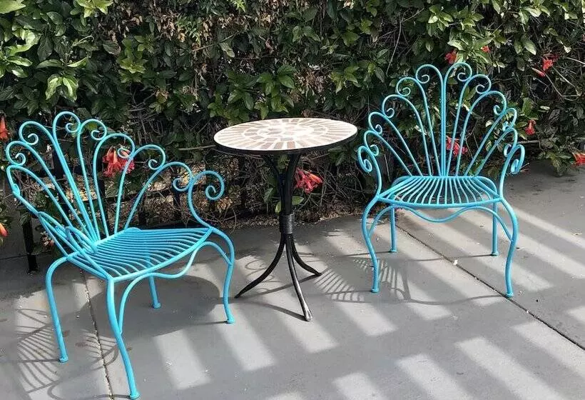 Отель Blu Pacific