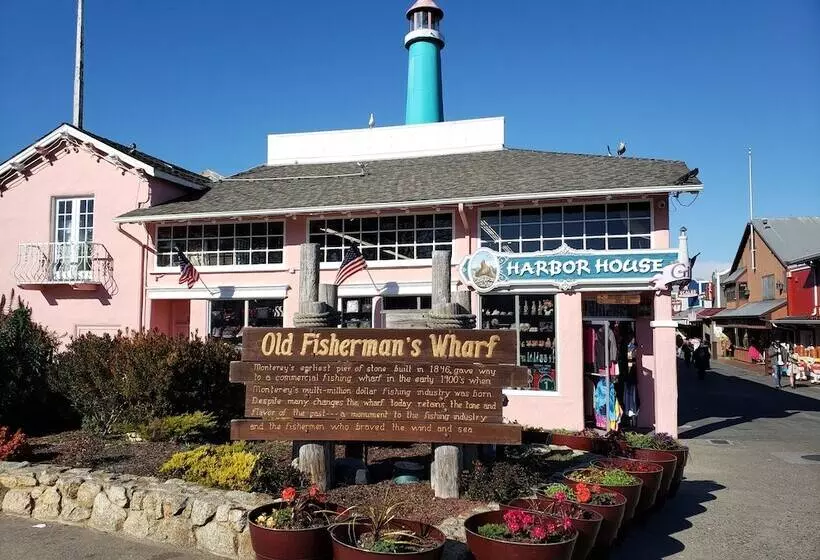 Отель Blu Pacific