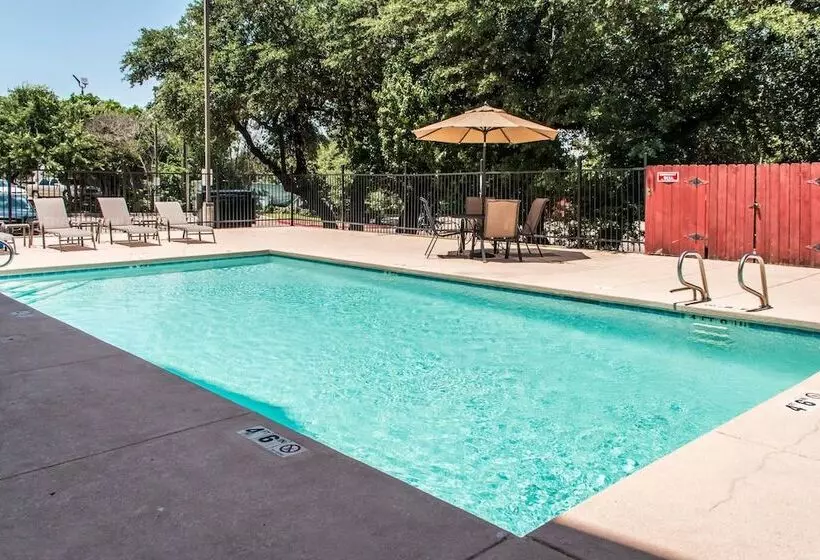 호텔 Spark By Hilton Round Rock