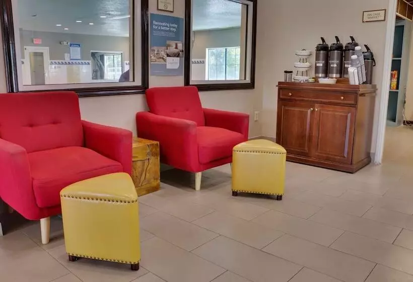 בית מלון כפרי Country Inn & Suites By Radisson, Savannah Gateway, Ga