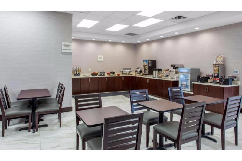 فندق Days Inn And Suites By Wyndham Oxford