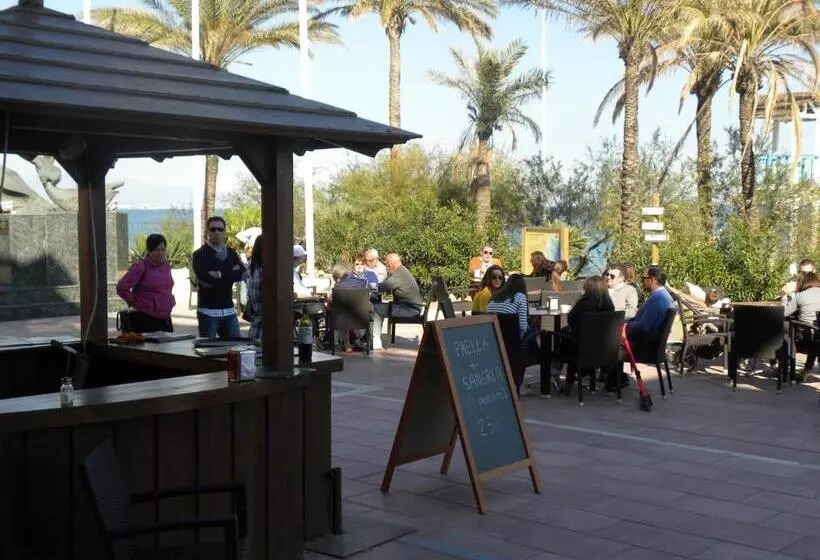 ホテル Don Agustin