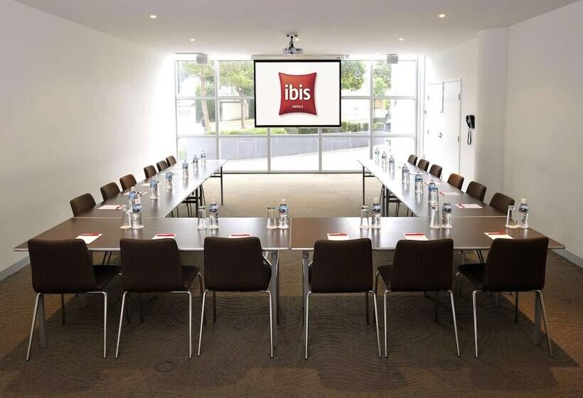 فندق Ibis Melbourne Glen Waverley