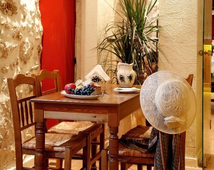 בית מלון כפרי Leo