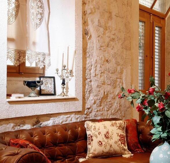 בית מלון כפרי Leo