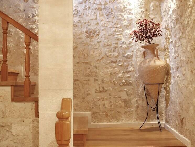 בית מלון כפרי Leo