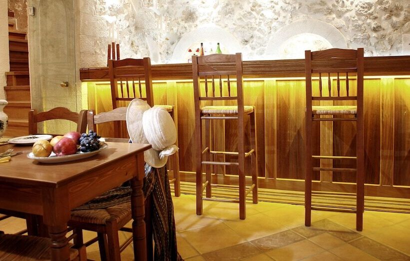 בית מלון כפרי Leo