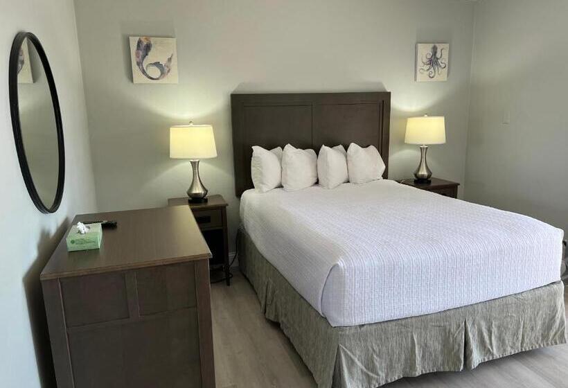 Отель Marco Island Lakeside Inn