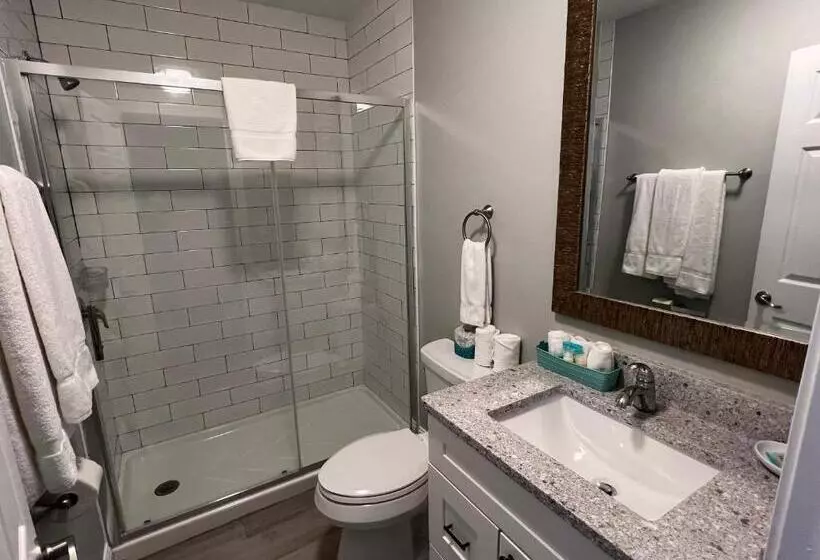 Отель Marco Island Lakeside Inn