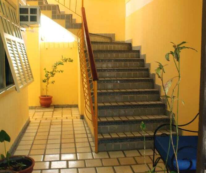 בית מלון כפרי Marlim Porto