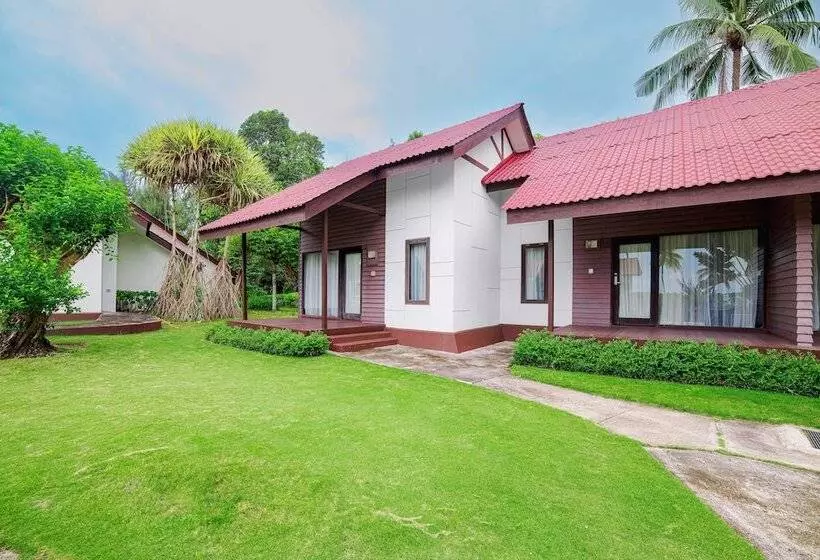 호텔 Mayang Sari Beach Resort