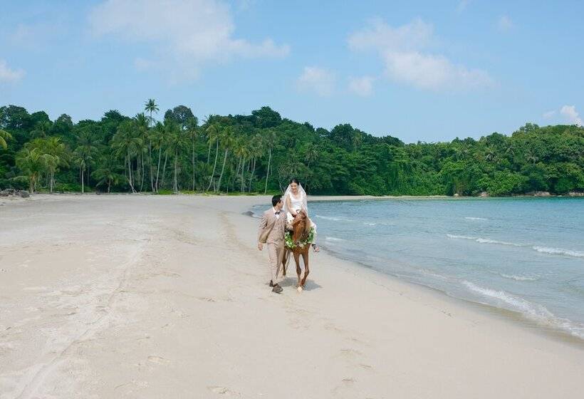 호텔 Mayang Sari Beach Resort