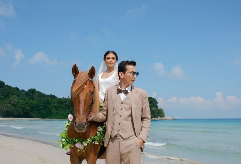 호텔 Mayang Sari Beach Resort