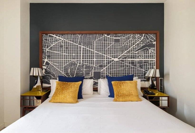 هتل Naitly Barcelona Poblenou