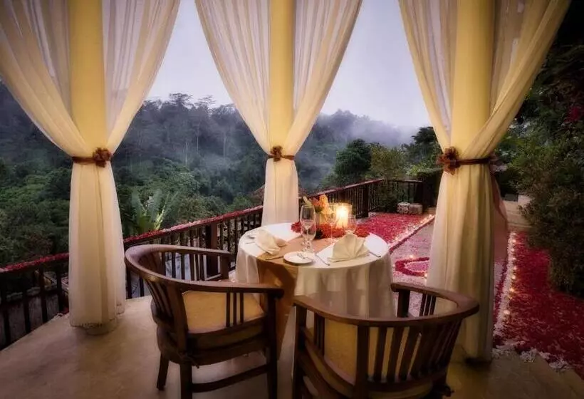 Hotel Nandini Jungle By Hanging Gardens