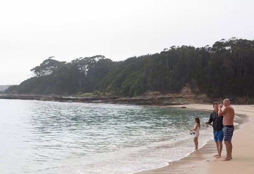 Отель Nrma Murramarang Beachfront Holiday Resort