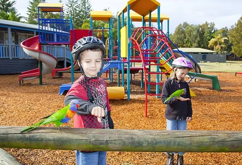 Отель Nrma Murramarang Beachfront Holiday Resort