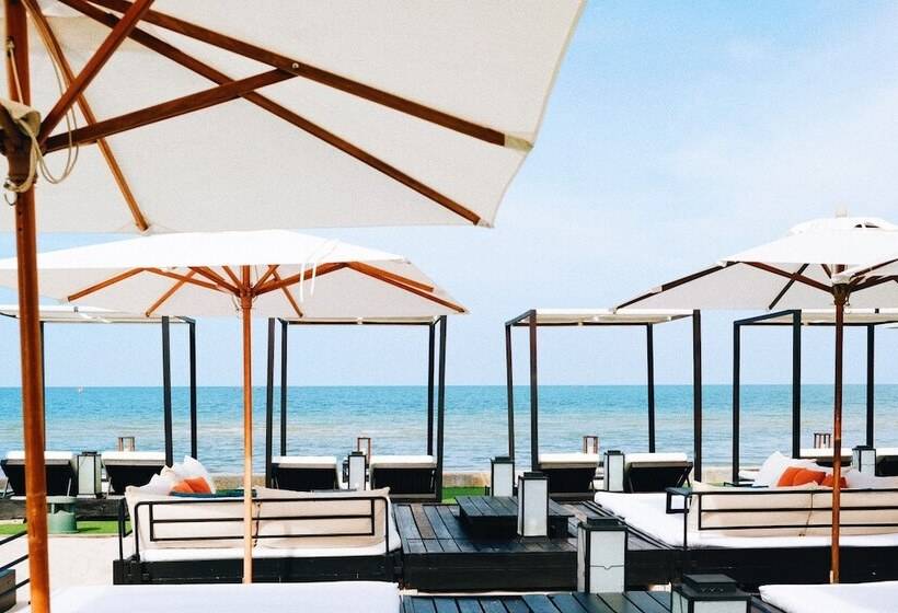 Hotel Putahracsa Hua Hin