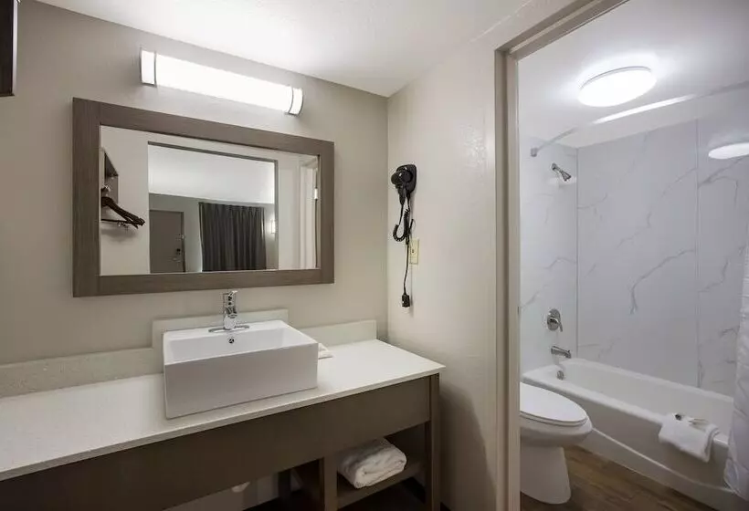 호텔 Red Roof Inn & Suites Thomasville