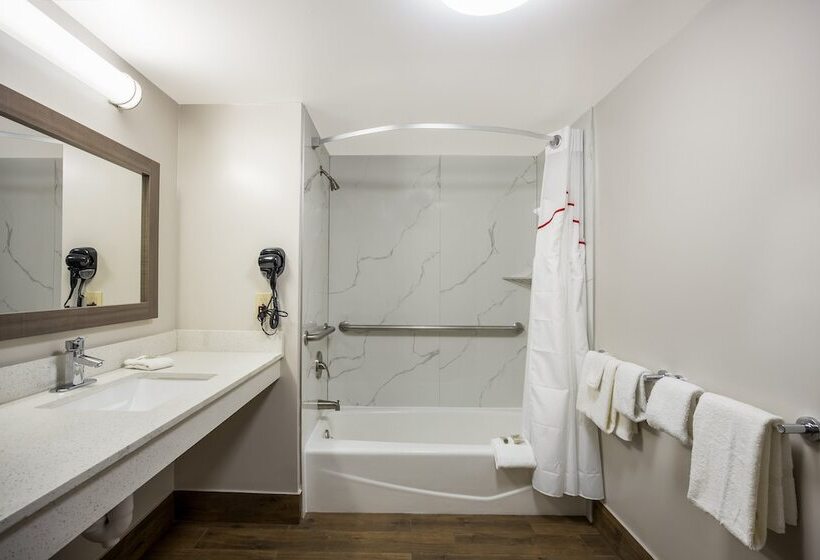 בית מלון כפרי Red Roof Inn & Suites Thomasville