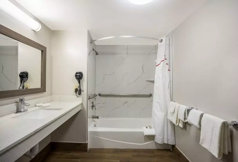 호텔 Red Roof Inn & Suites Thomasville