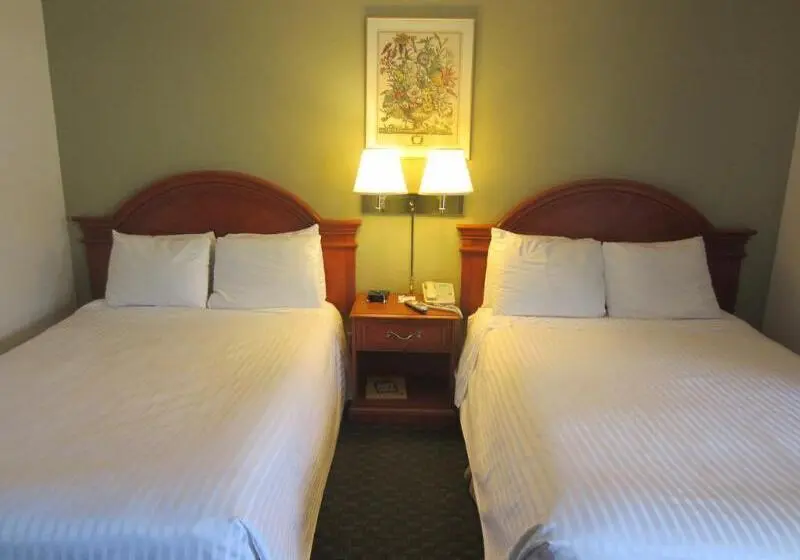 ホテル Redwood Creek Inn