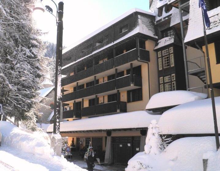 בית מלון כפרי R.t.a.  Des Alpes 2