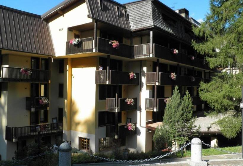 בית מלון כפרי R.t.a.  Des Alpes 2