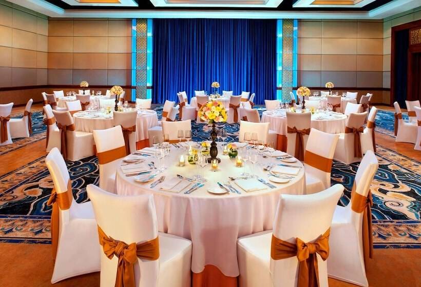 בית מלון כפרי The Laguna, A Luxury Collection Resort & Spa, Nusa Dua, Bali