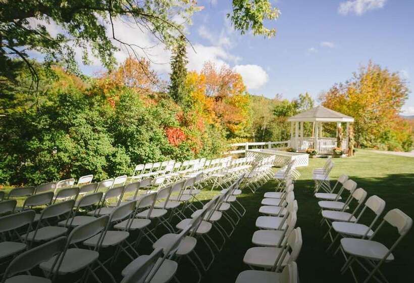 فندق Town & Country Inn & Resort