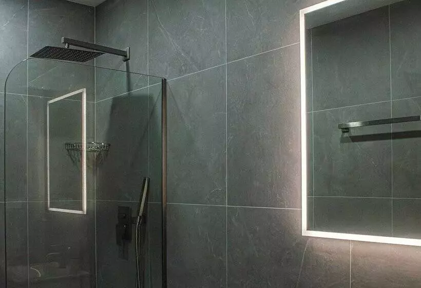 هتل The Palms Resort